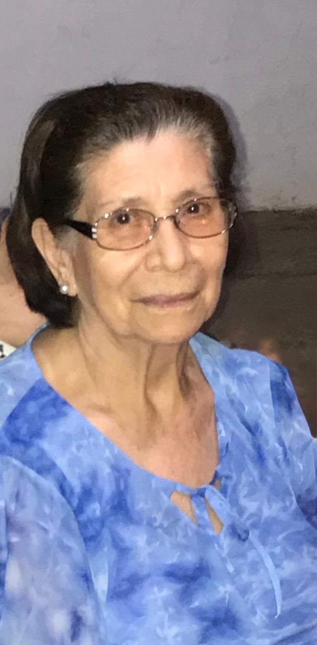 Antonia De La Cruz Villalba Vda De Molinas