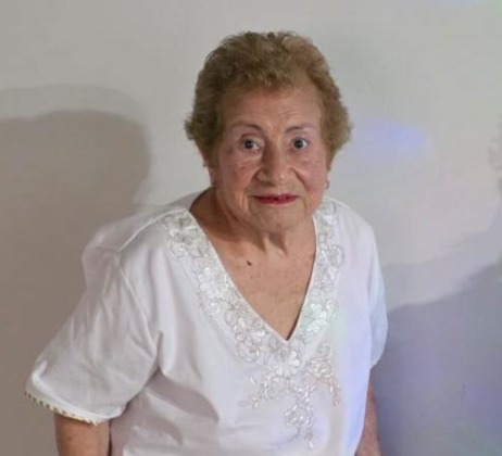 Maria Dorila Gonzalez Vda De Escobar
